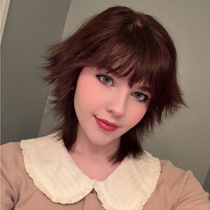 Meet your Posher, Bella